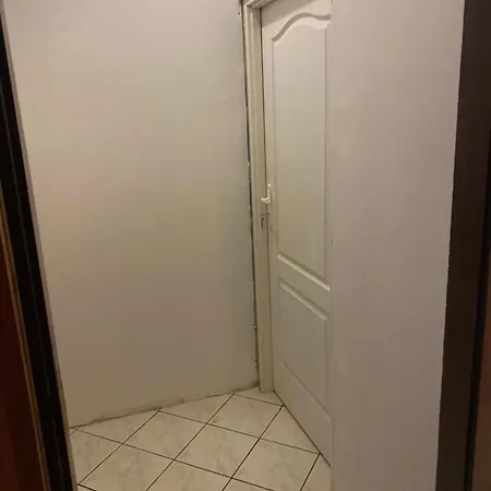 Hostel Falata *